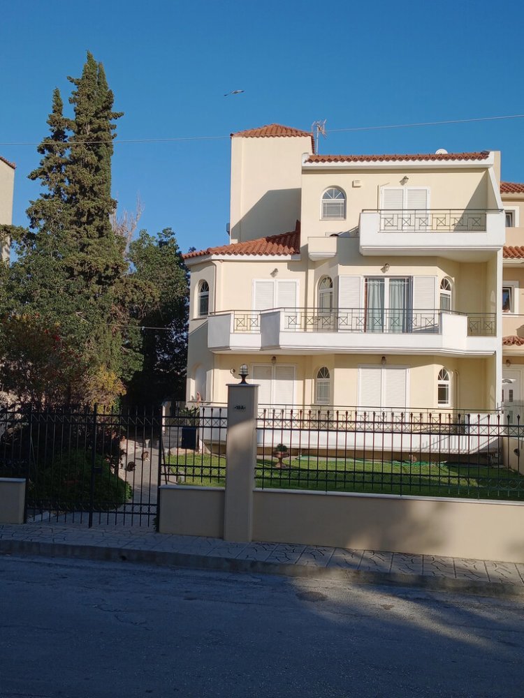 4 bedrooms House for sale in Kalyvia Thorikou, Saronikos, East Attica, Attica, Greece № 93038