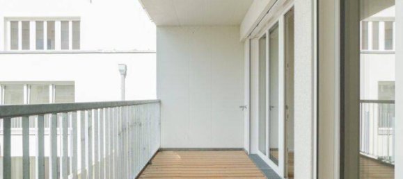 2 rooms Apartment in Penzing, Austria No. 175537 4