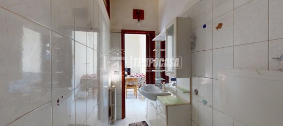 Apartamento de 2 divisões em Turin, Italy N.º 305152 3
