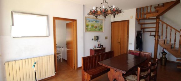 5 bedrooms Apartment in Civitanova Marche, Italy No. 351503 7