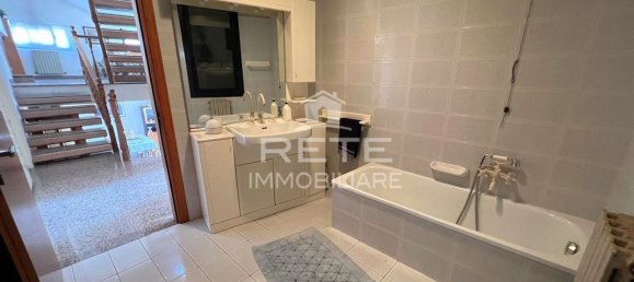 5 rooms Villa in Bellaria Igea Marina, Italy No. 275401 23