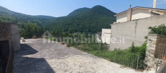 Casa de 3 dormitorios en Roio del Sangro, Italy No. 270555 20