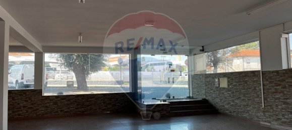 Здание 166м² в Пасуш ди Феррейра, Португалия № 59651 4