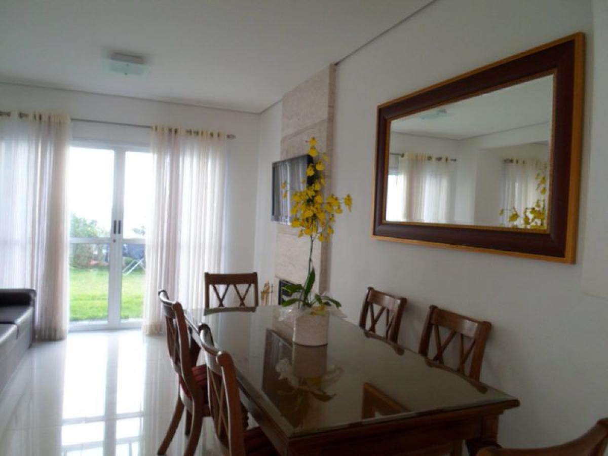 Дом с 4 спальнями в Сан-Паулу, Бразилия № 486464