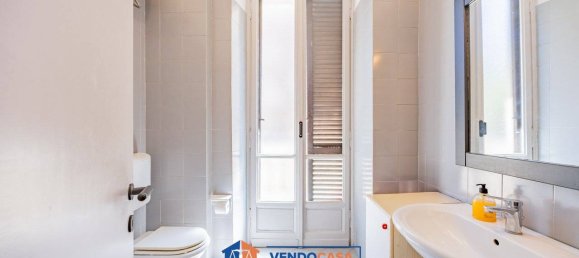 3 chambres Appartement à Turin, Italy No. 273228 18