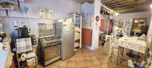 5 bedrooms House in Pescaglia, Italy No. 340762 14