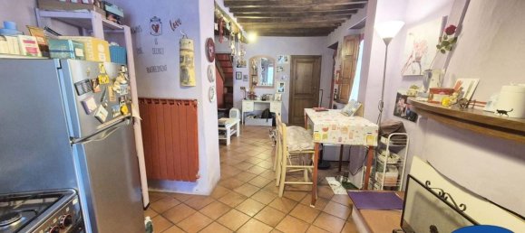 5 bedrooms House in Pescaglia, Italy No. 340762 19