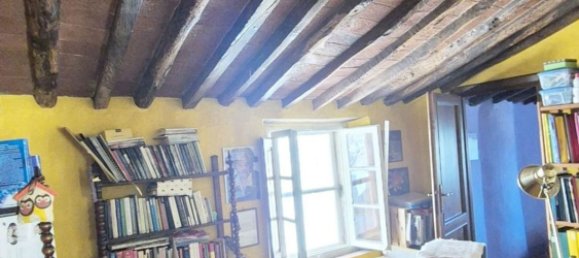 5 bedrooms House in Pescaglia, Italy No. 340762 27