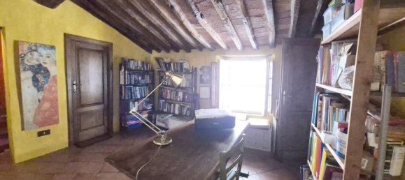 5 bedrooms House in Pescaglia, Italy No. 340762 34