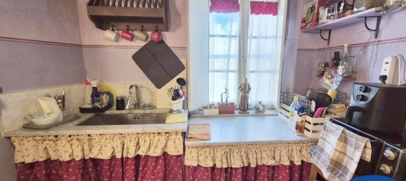 5 bedrooms House in Pescaglia, Italy No. 340762 10