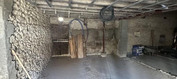 Estudio en Billy, France No. 67138 10