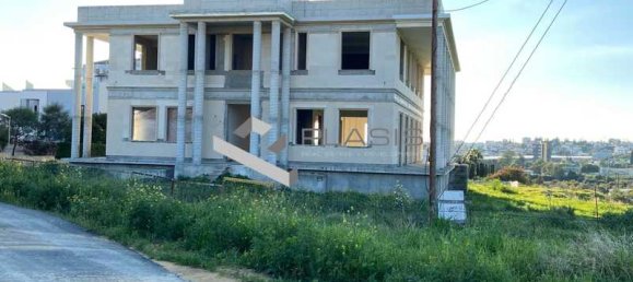 7 bedrooms Villa in Germasogeia, Cyprus No. 106845 7