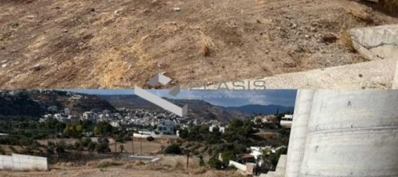 7 bedrooms Villa in Germasogeia, Cyprus No. 106845 3