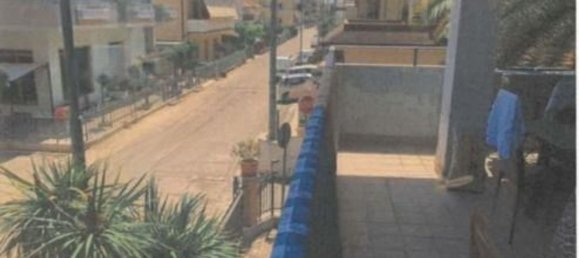 4 bedrooms Apartment in Alba Adriatica, Italy No. 337039 2