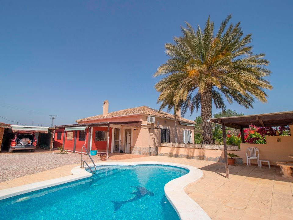 3 bedrooms House in Albatera, Spain No. 200963