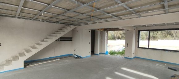 Propiedad de 3 dormitorios en Pylaia, Greece No. 2555 3