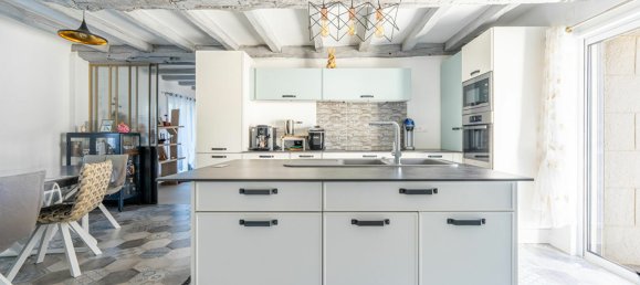 5 bedrooms House in Rivarennes, France No. 244358 4