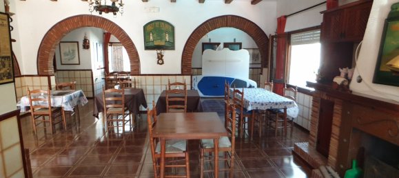 5 غرف نوم عقار تجاري في Oliva, Spain رقم 4344 23