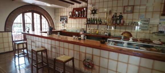 5 غرف نوم عقار تجاري في Oliva, Spain رقم 4344 30