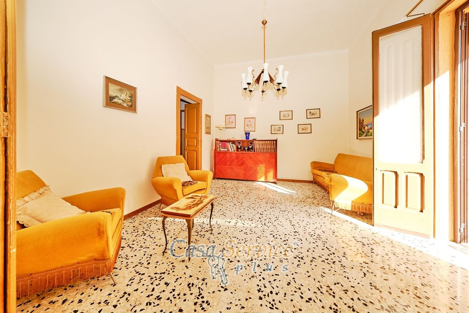 6غرفة منزل في Matino, Italy رقم 293067