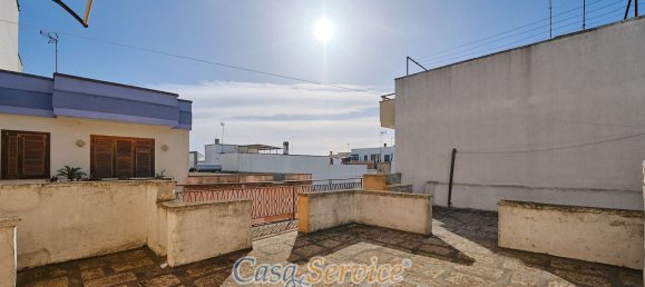 6غرفة منزل في Matino, Italy رقم 293067 5