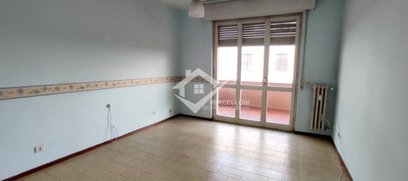 2 Schlafzimmer Wohnung in Novara, Italy, Nr. 169922 17