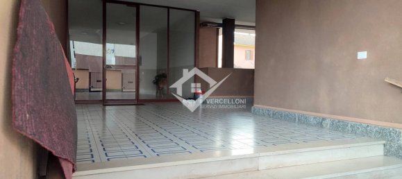 2 Schlafzimmer Wohnung in Novara, Italy, Nr. 169922 23