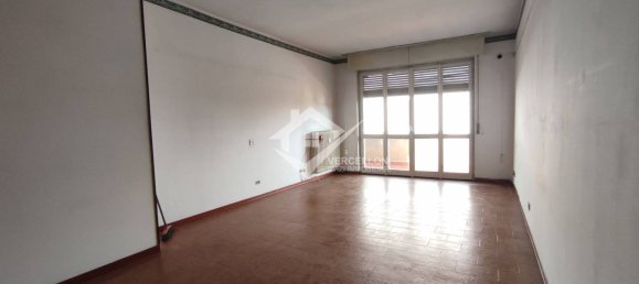 2 Schlafzimmer Wohnung in Novara, Italy, Nr. 169922 5