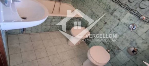 2 Schlafzimmer Wohnung in Novara, Italy, Nr. 169922 28