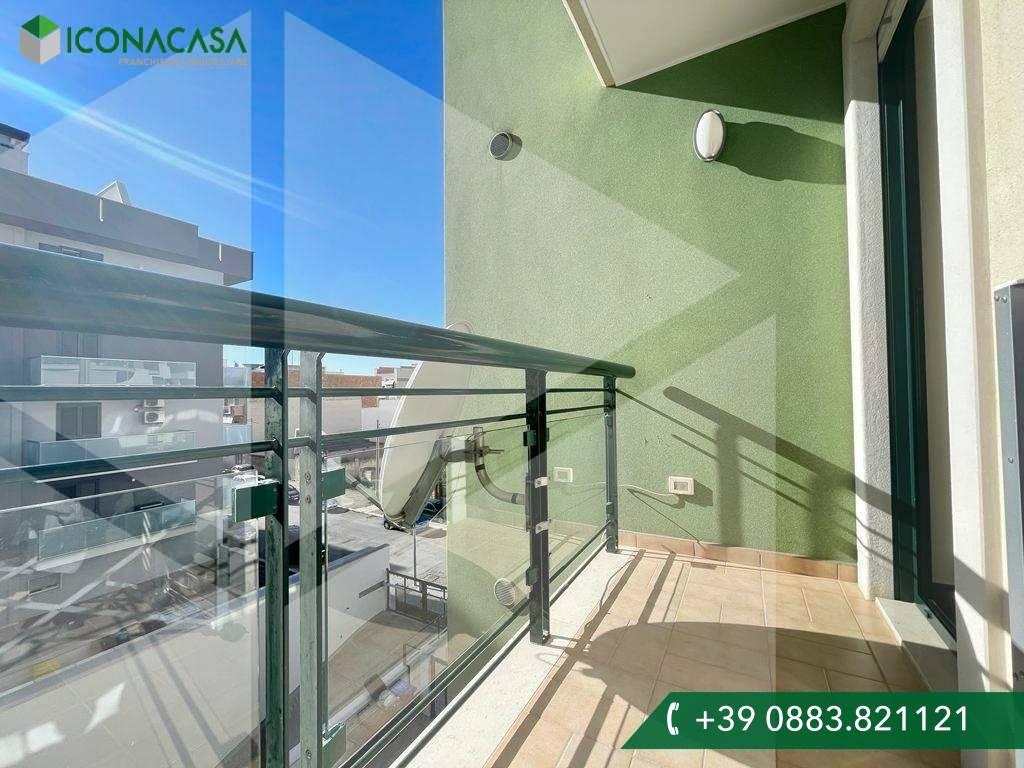 5غرفة شقة في Andria, Italy رقم 15069