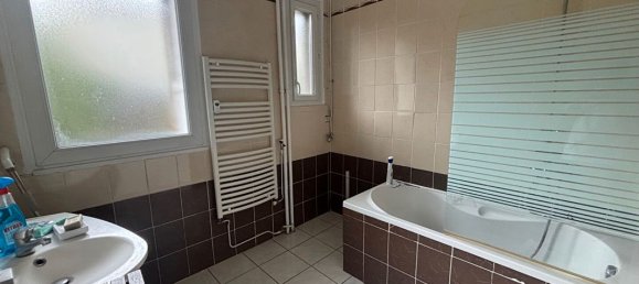 1 chambre Appartement à Saint-Étienne, France No. 343717 5