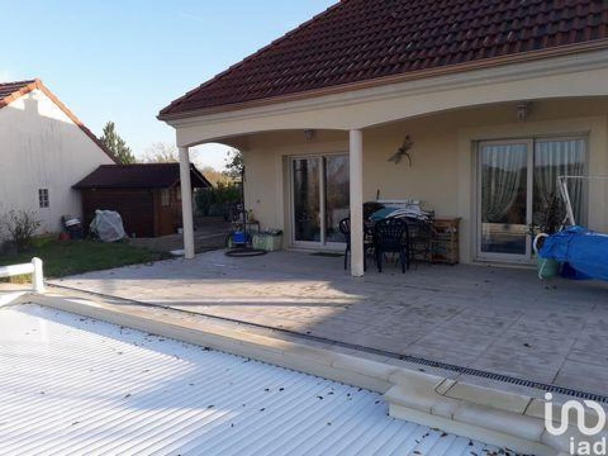 Дом с 2 спальнями в Санс, Франция № 7239