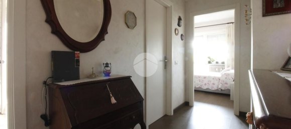 3 bedrooms Apartment in Rivoli, Italy No. 331721 8