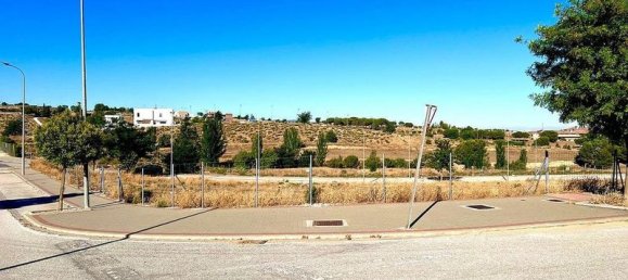 551m² Land in Granada, Spain No. 180110 35