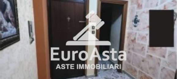 6 rooms Apartment in Ficarazzi, Italy No. 290375 4