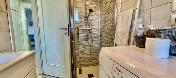 2 rooms Apartment in Venice, Italy No. 2243 3