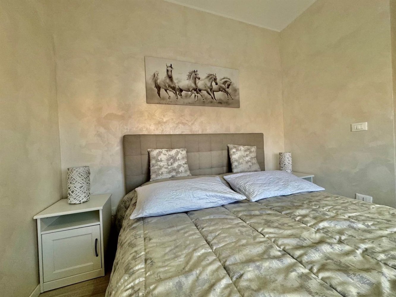 2 rooms Apartment in Venice, Italy No. 2243
