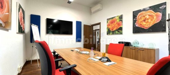 4 rooms Office in Monza, Italy No. 355094 12