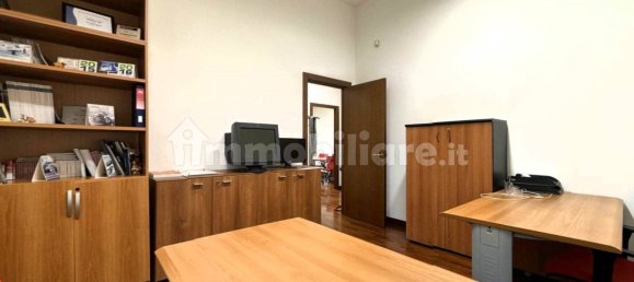 4 rooms Office in Monza, Italy No. 355094 18