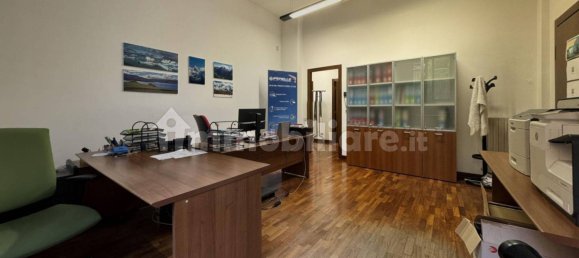 4 rooms Office in Monza, Italy No. 355094 21