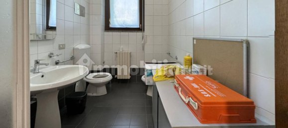 4 rooms Office in Monza, Italy No. 355094 19