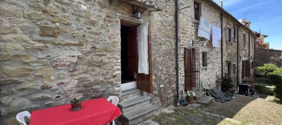 Casa de 2 habitaciónes en Cortona, Italy No. 71031 18