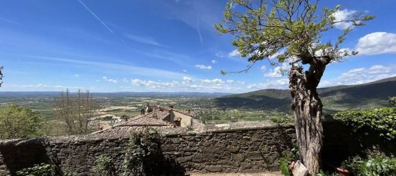 Casa de 2 habitaciónes en Cortona, Italy No. 71031 4