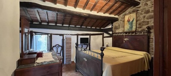 Casa de 2 habitaciónes en Cortona, Italy No. 71031 7