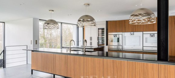 5 bedrooms House in Ville-d'Avray, France No. 181615 13