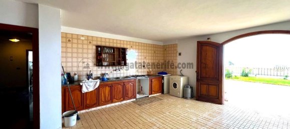 8 bedrooms Villa in Icod de los Vinos, Spain No. 150888 25