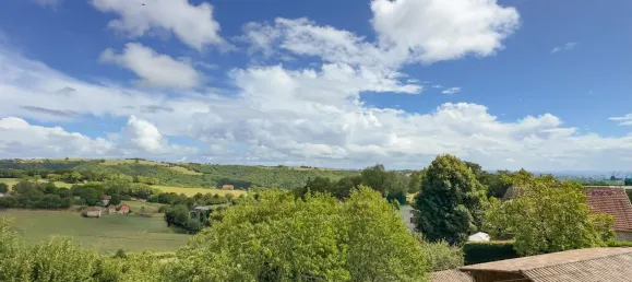 3 bedrooms House in Cantal, France No. 344900 3