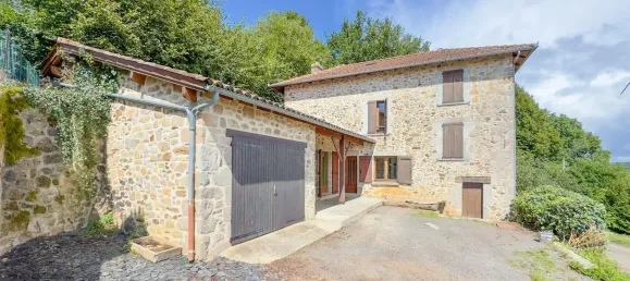 3 bedrooms House in Cantal, France No. 344900 2