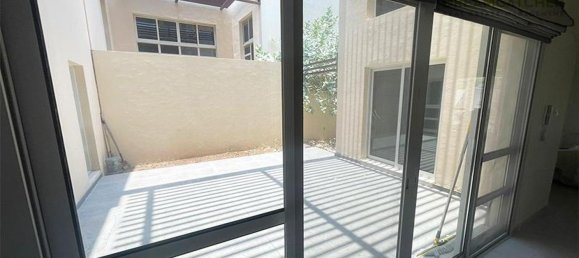 3 bedrooms Villa in Mina Al Arab, UAE No. 34009 22