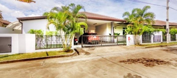 3 chambres Café / restaurant à Pattaya, Thailand No. 24620 2